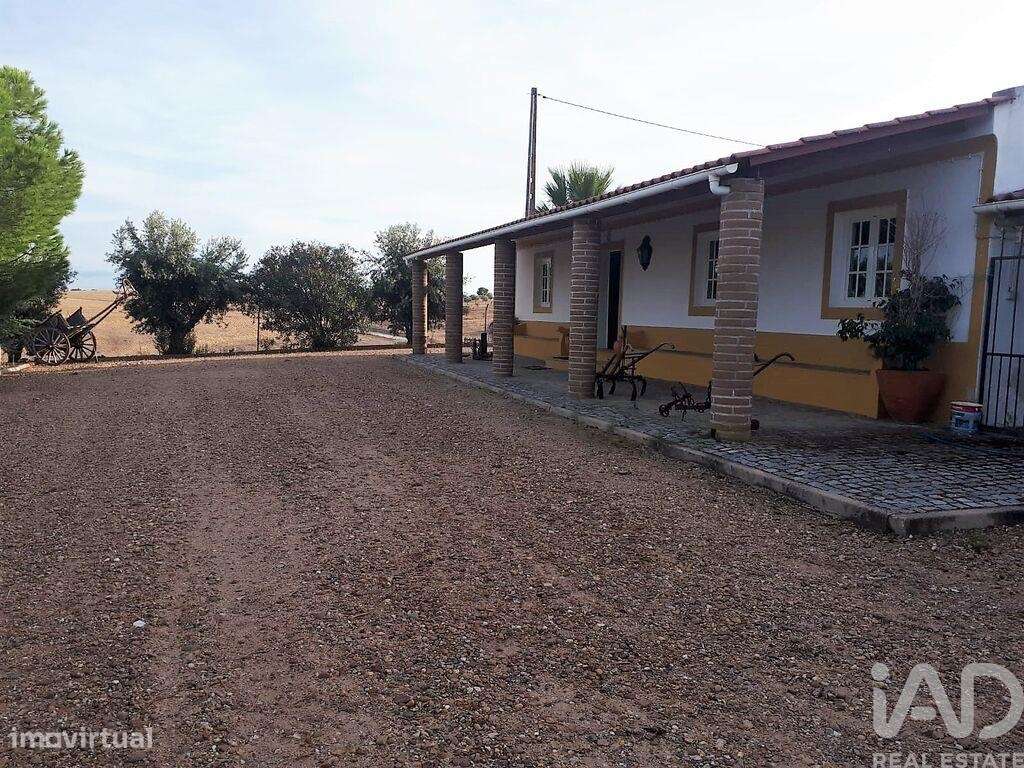 Quinta T4 em Mourão de 495,00 m2 - Grande imagem: 4/24