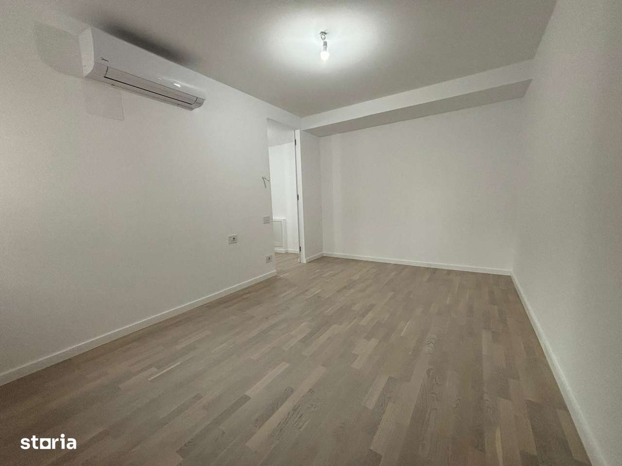 Vanzare garsoniera Ploiesti, bloc nou, zona Ultracentrala-3