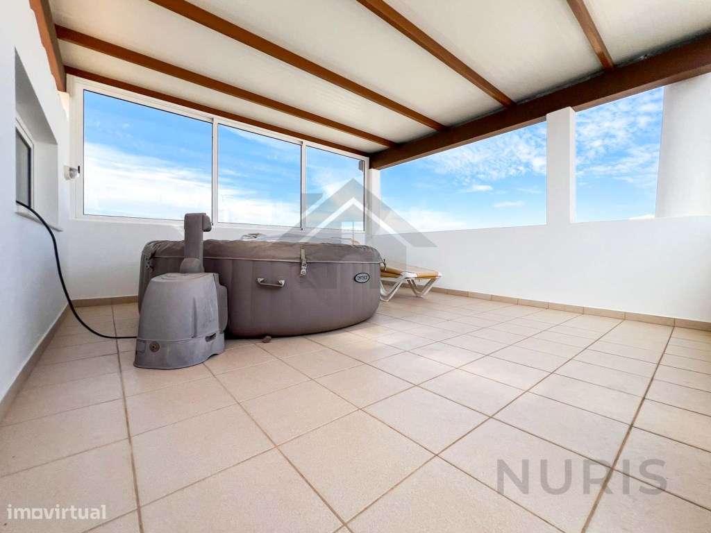 Moradia T3 com piscina para venda em Lagos-40