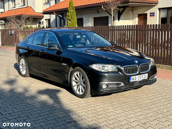 BMW Seria 5 535i Luxury Line - 1