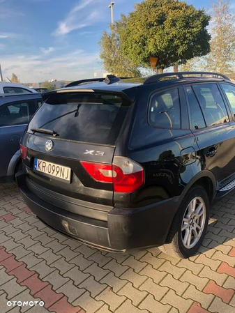 BMW X3 2.0d - 12