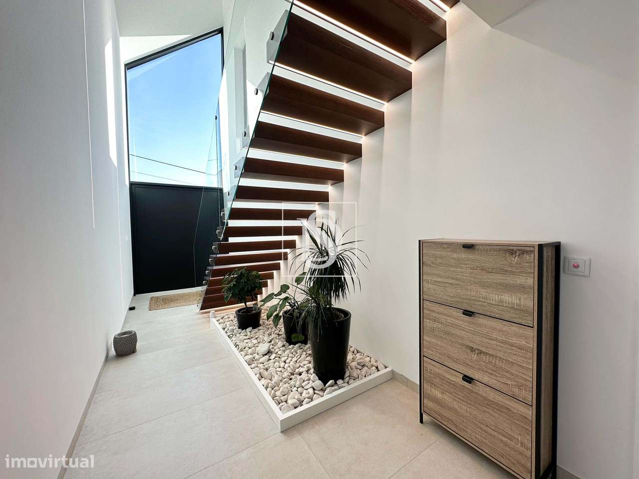 Moradia V4 nova  com vistas panorâmicas - Grande imagem: 3/17