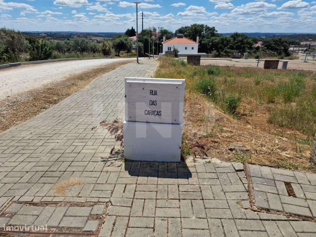 Terreno urbanizável Alandroal-16