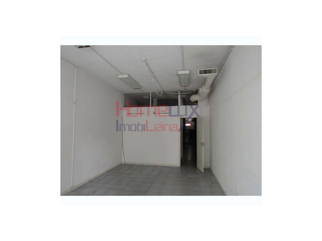 Lojas para Comércio - Zona Central do Porto ! - Grande imagem: 5/15