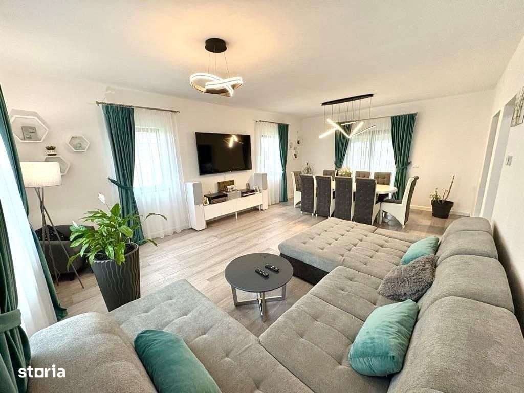 Vila moderna- 4 camere- cu piscina, complet mobilata si utilata - Sag - Imagine principală: 1/9