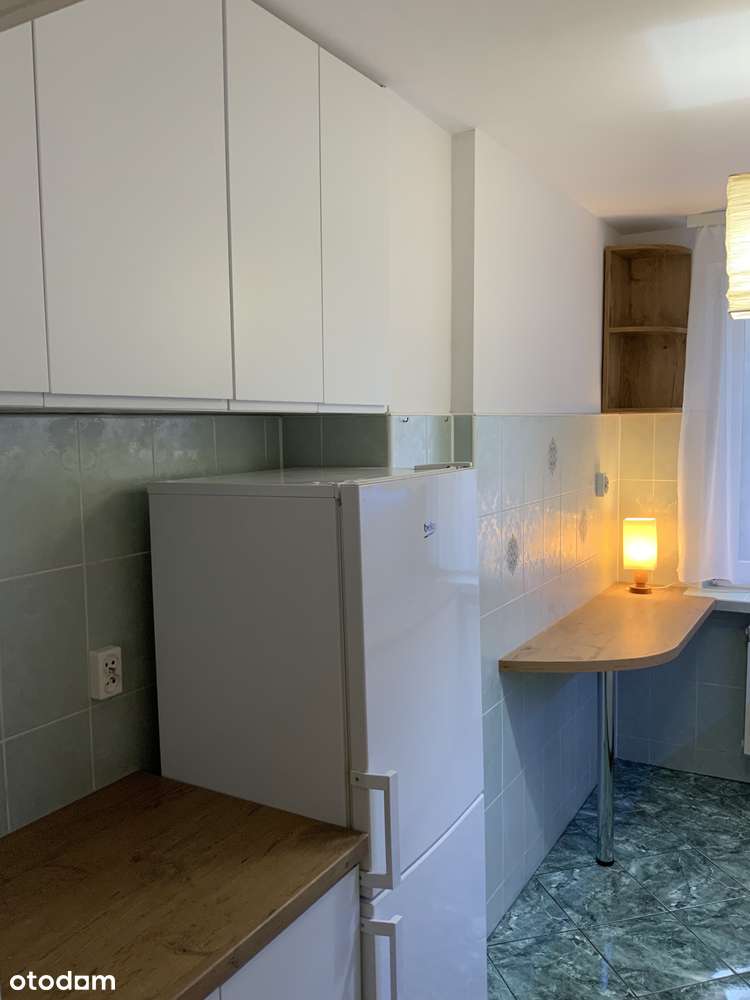 Świeżo po remoncie, częściowo umeblowane 3-pokojowe mieszkanie - Pełny obrazek: 4/17