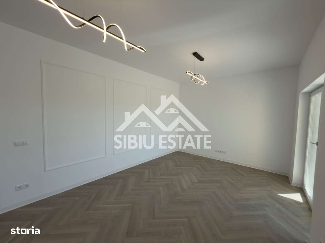 Apartament cu 3 camere,boxa depozit, Finisat La Cheie te muti imediat-1