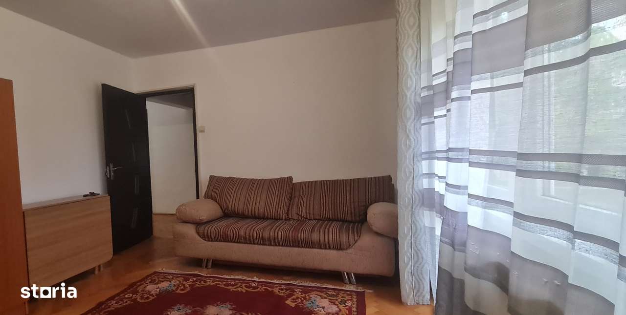 SC VIMAK IMOBILIARE inchiriaza apartament 2 camere ,zona Racadau. - Imagine principală: 3/10