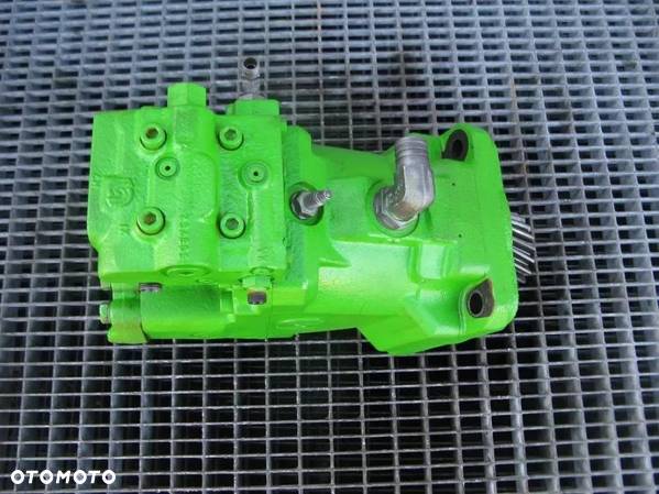 * MERLO P36 10 silnik hydrauliczny hydromotor SAUER DANFOSS - 3