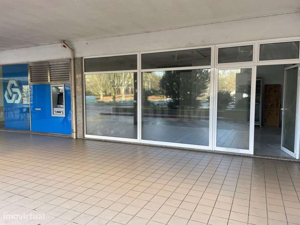 Loja no centro da cidade - Grande imagem: 1/8