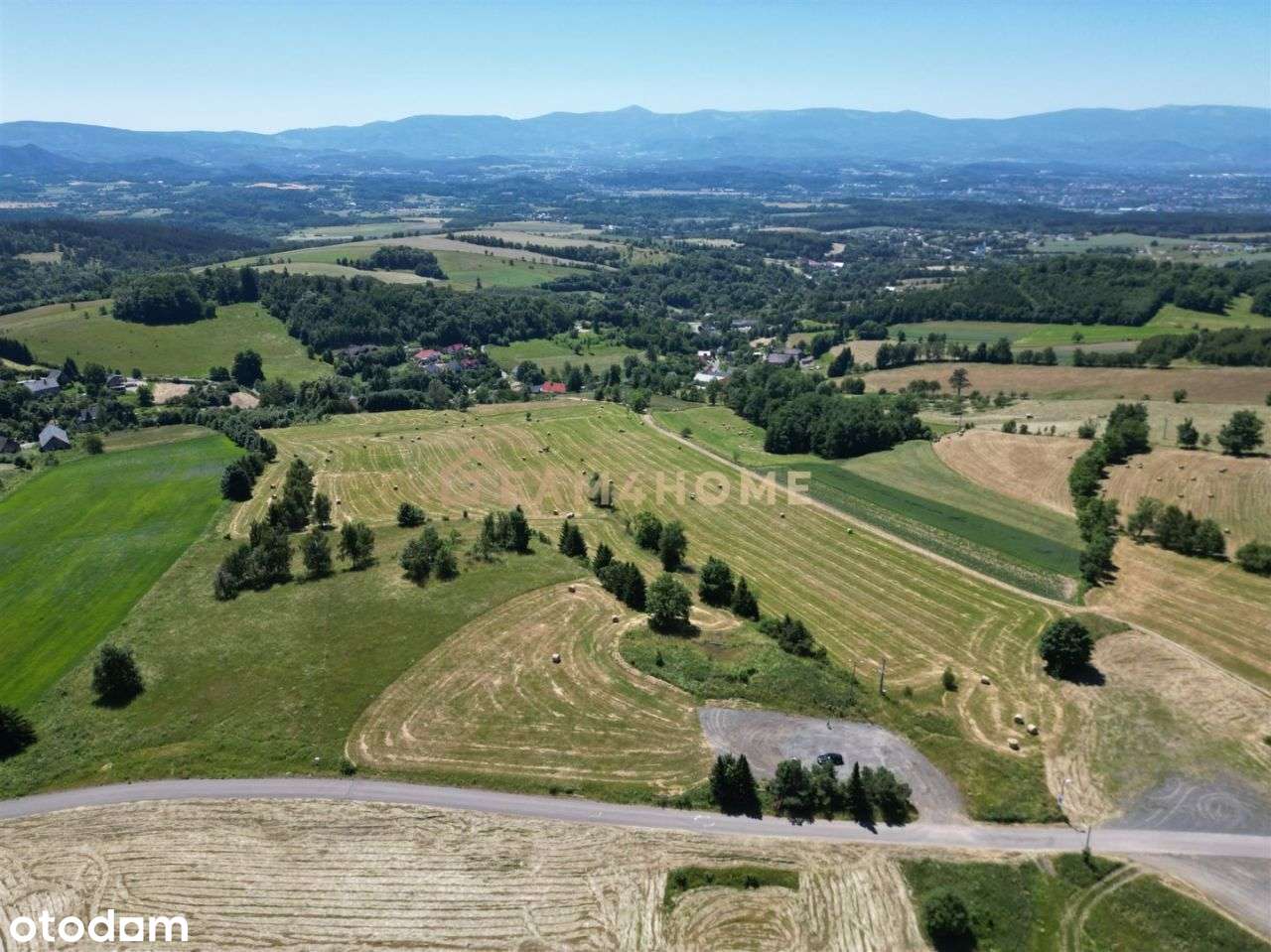 Wyjątkowe działki u stóp Łysej Góry - Pełny obrazek: 4/9