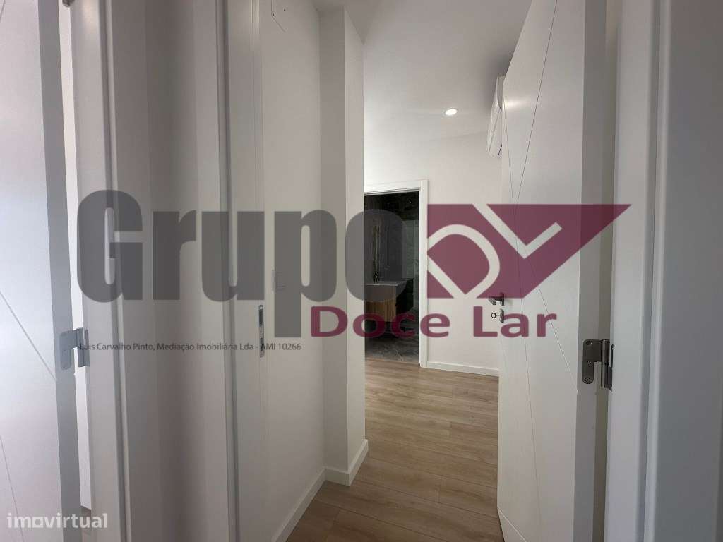 Moradia Isolada Térrea V4 em Construção - Quinta do Anjo - Grande imagem: 5/18