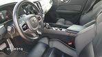 Volvo S60 B4 B R-Design - 9