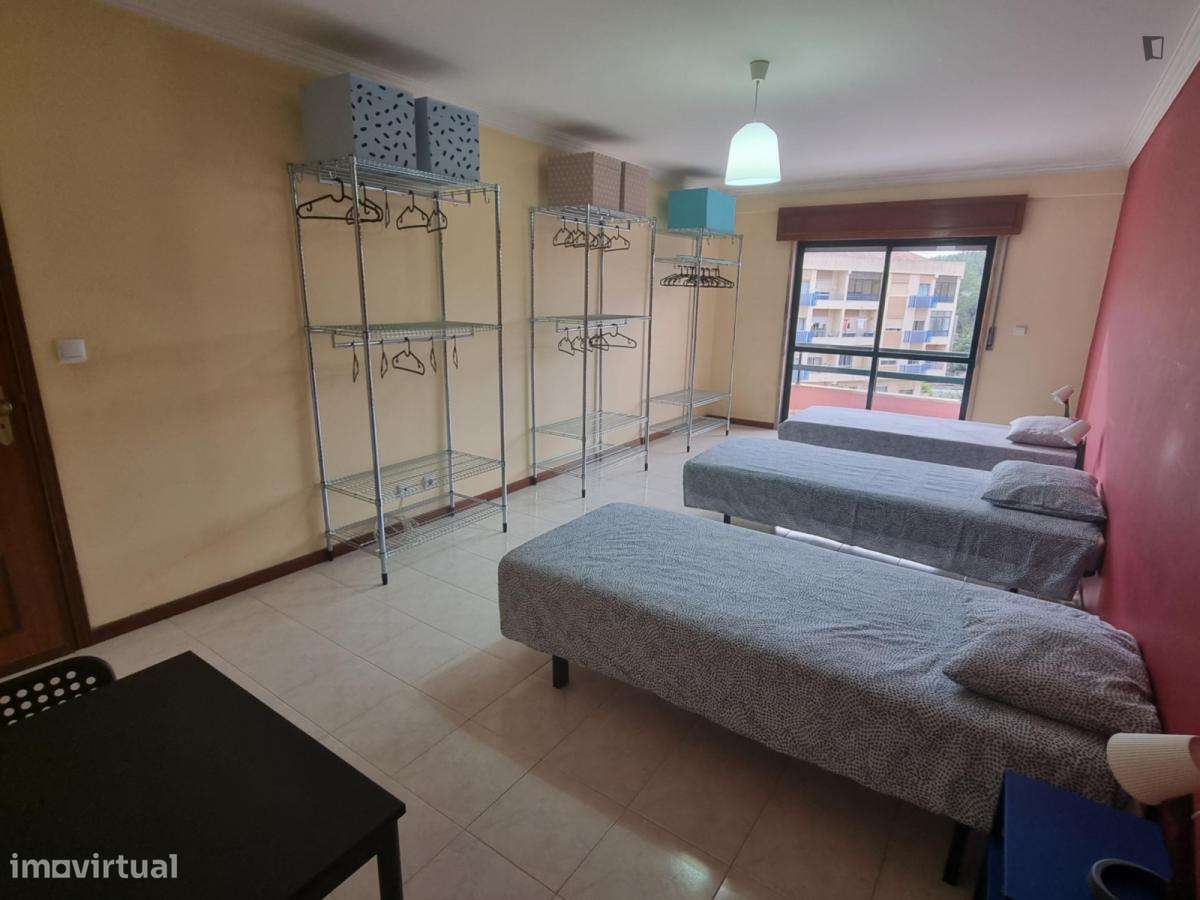 Quarto - localizado em Sintra Lisbon - Grande imagem: 5/10