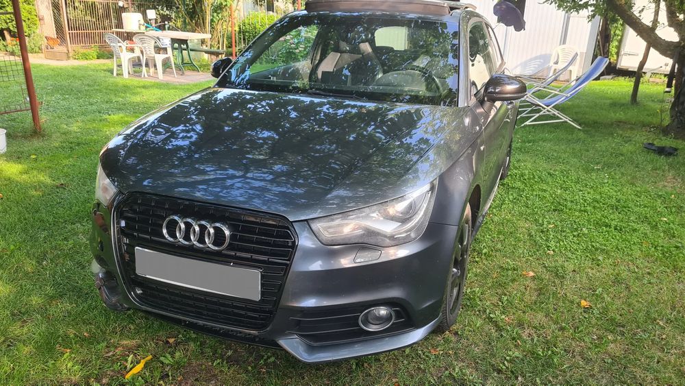 Audi A1 8X (2010-2018) 2.0 TDI S line Sportpaket 2012