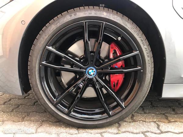 BMW 330 e Touring Pack M Auto - 13