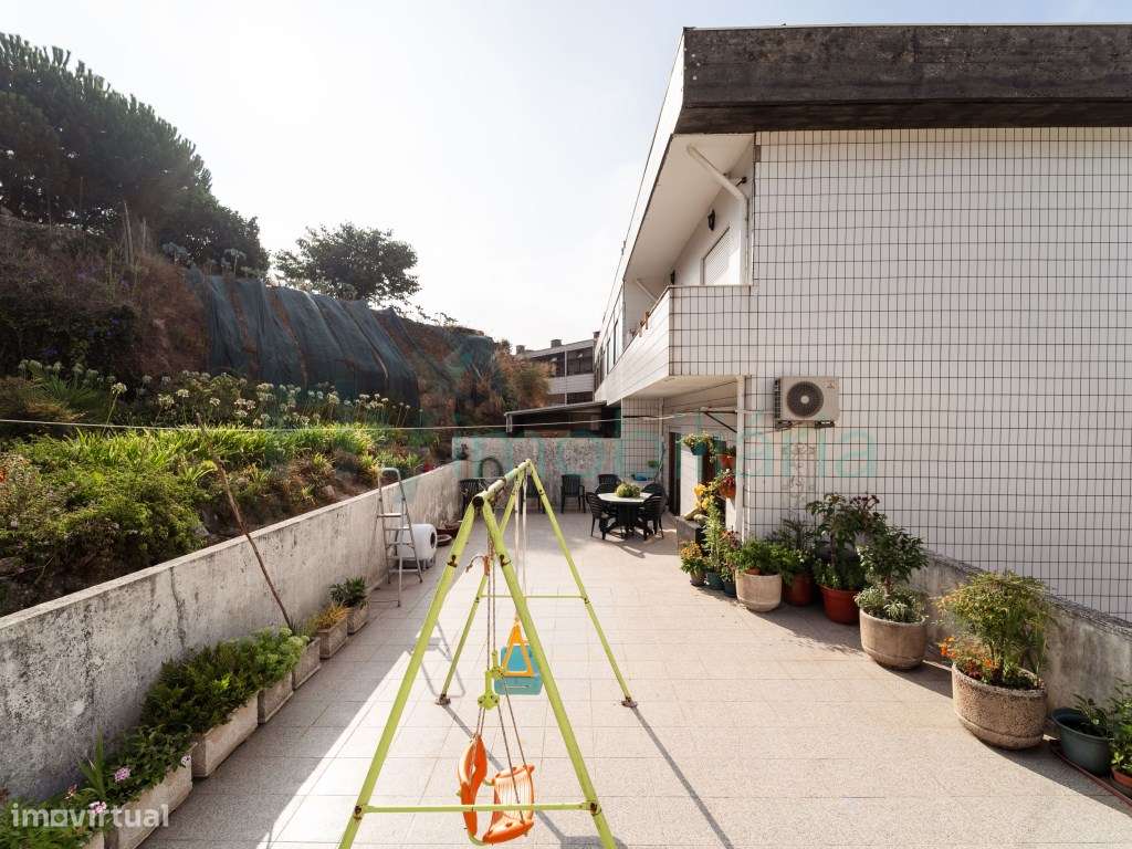 Apartamento T3 com Terraço de 80 m² e Garagem Fechada em Moreira de...-31