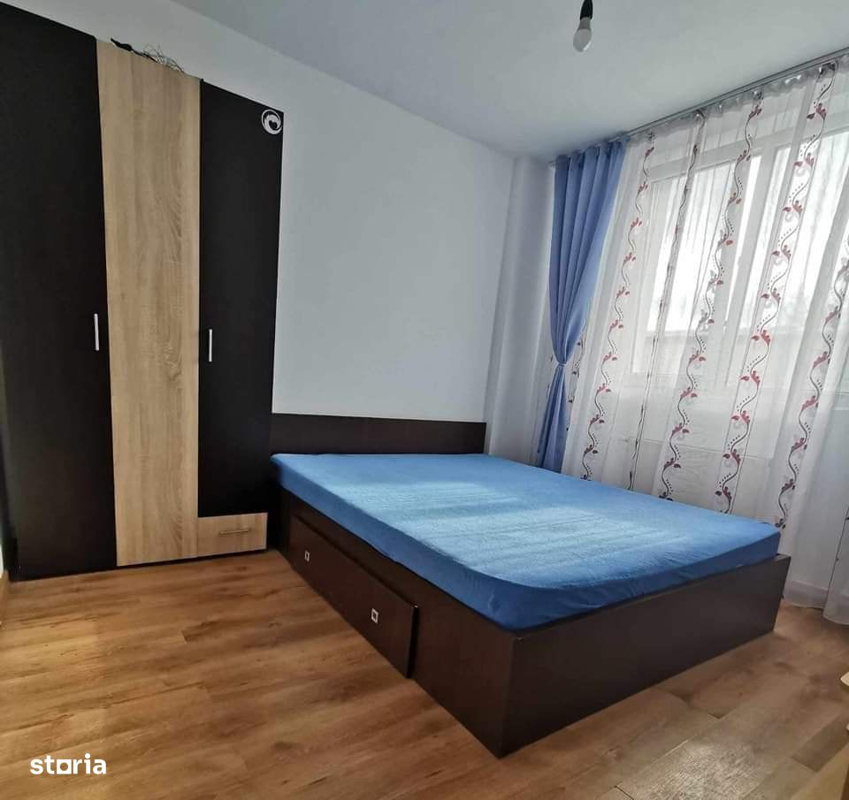 De vanzare 3 camere ,centru 49000 e