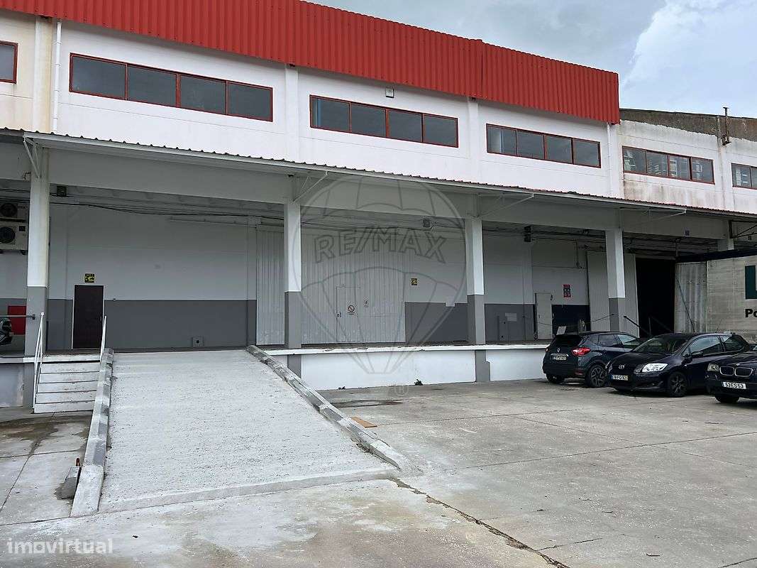 Armazém  para arrendamento - Grande imagem: 4/32