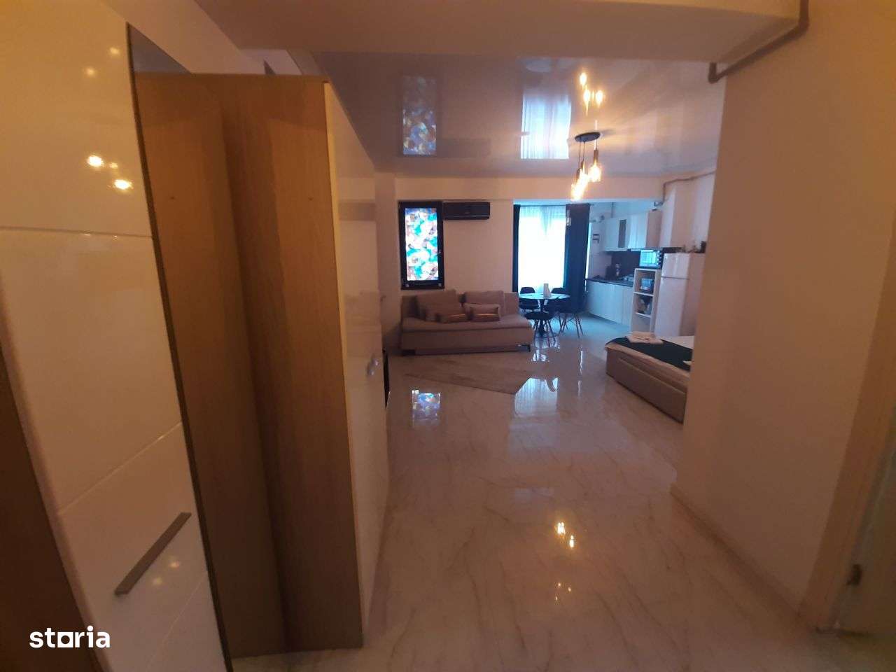 Mamaia Nord-Stefan Building garsoniera 44 mp mobilata utilata 85000e - Imagine principală: 3/13