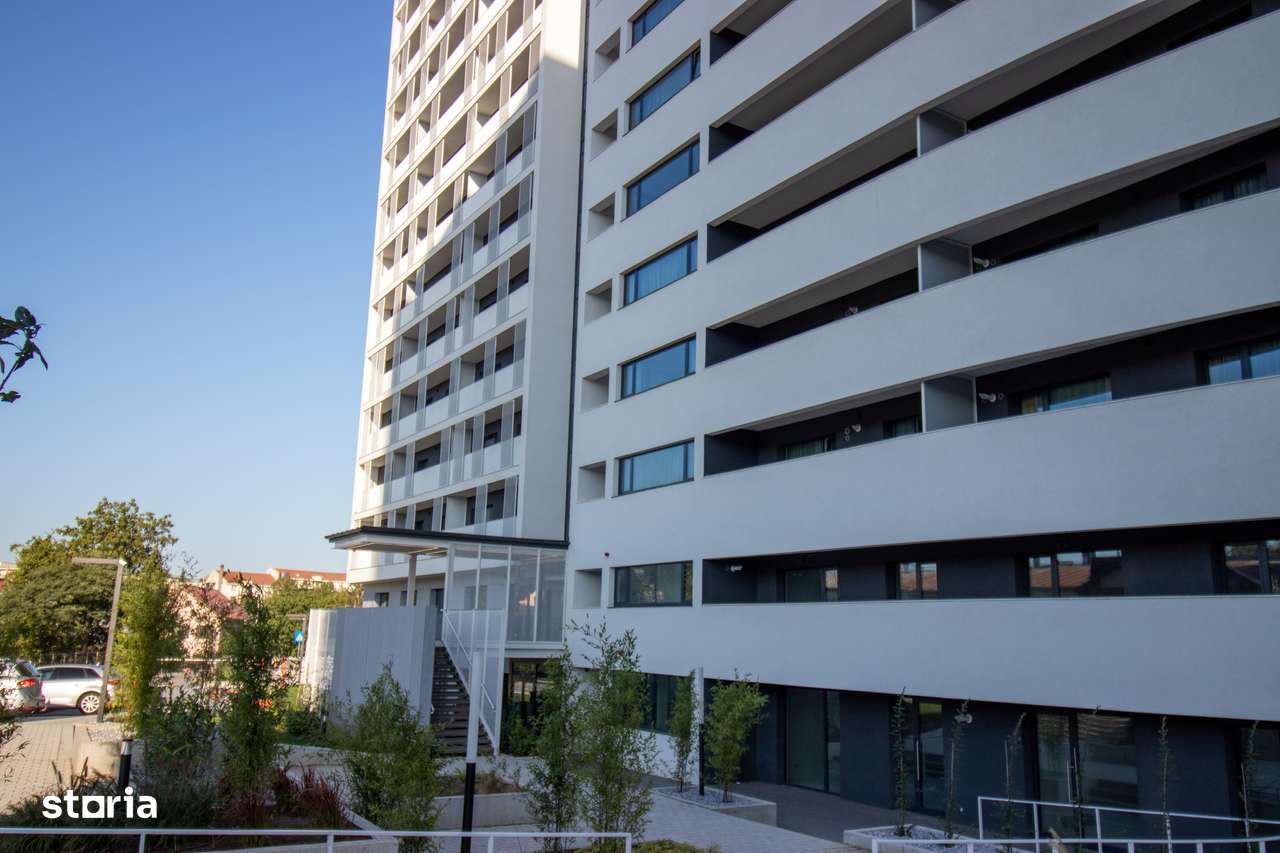 Spatii comerciale Avanera Suceava, zona centrala, 2.600 euro/mp + TVA-6