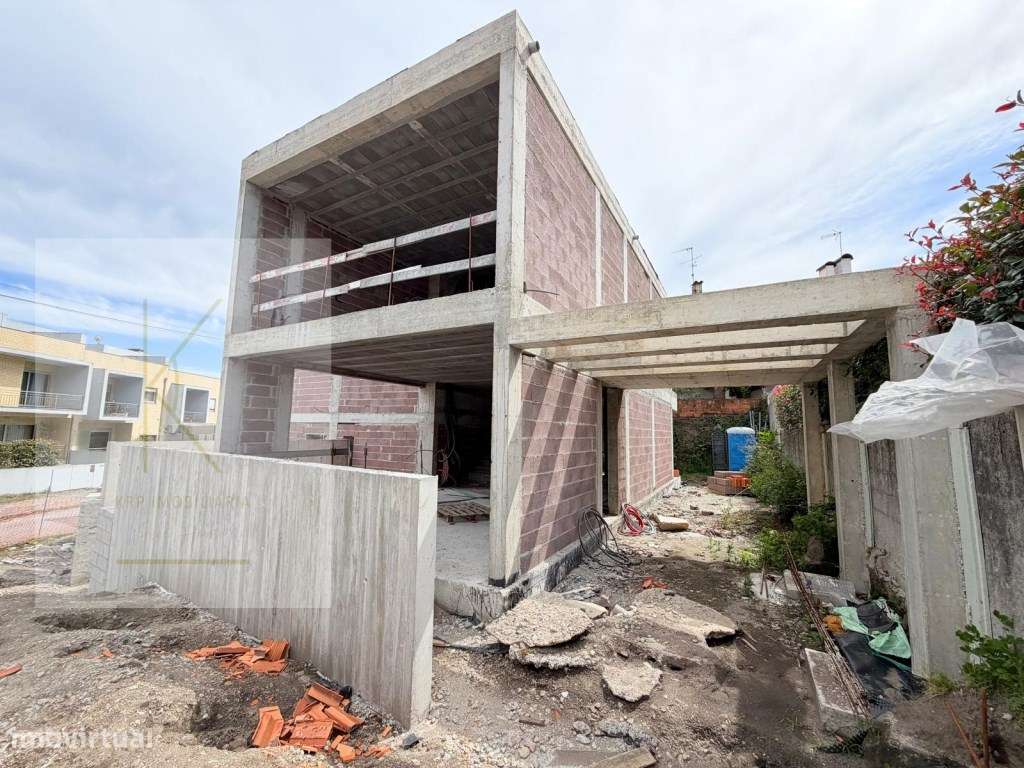 Moradias Exclusivas em Construção - Zona da Abelheira - Meadela/Via...-3