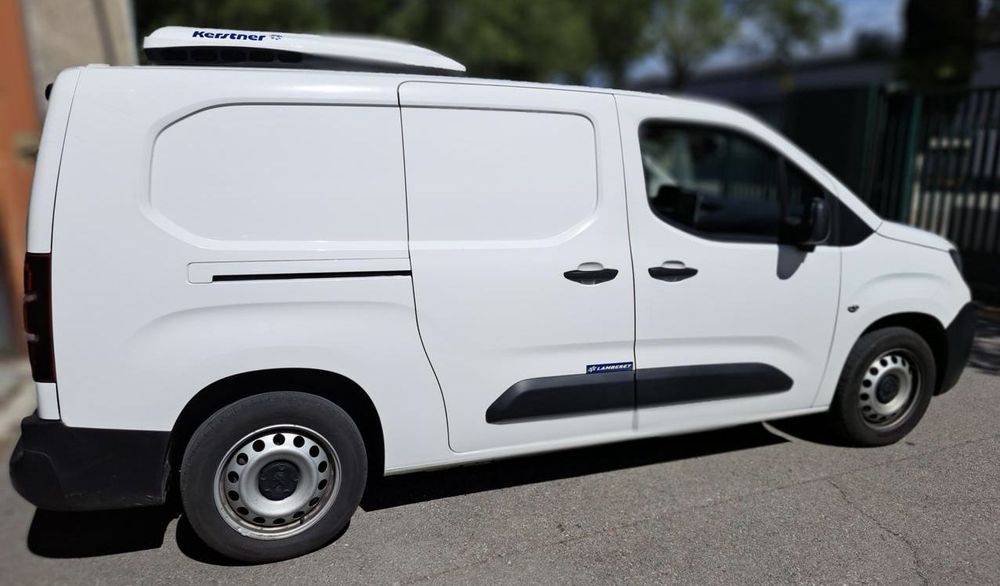 Peugeot Expert 2021