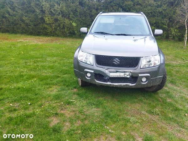 Suzuki Grand Vitara 1.6 - 2