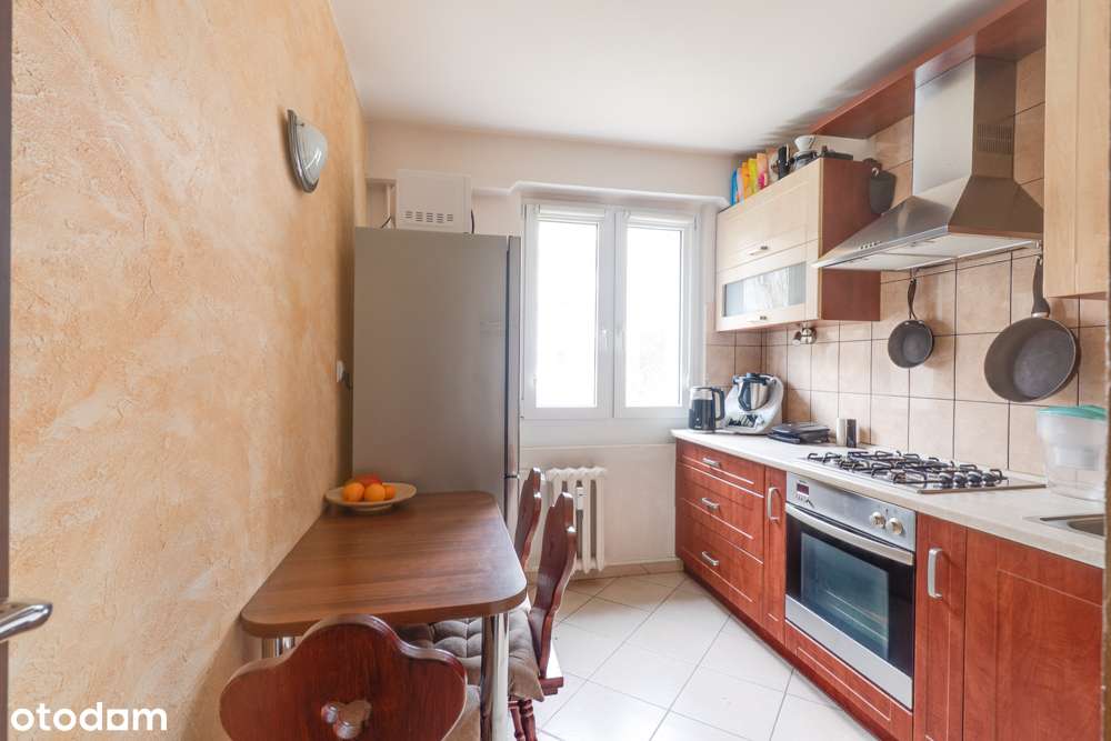 Sprzedaż lub zamiana na większe 3-4 pokojowe mieszkanie. Dopłata-4