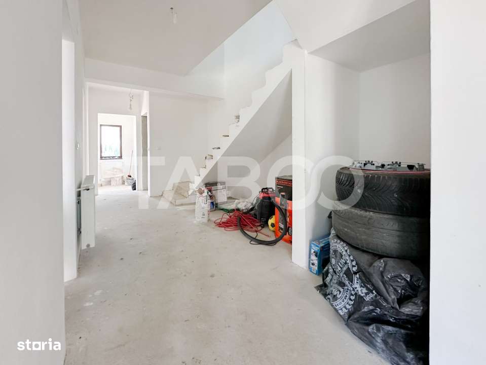 Casa de tip Duplex 5 camere 143 mpu semifinisata intabulata - Imagine principală: 4/13