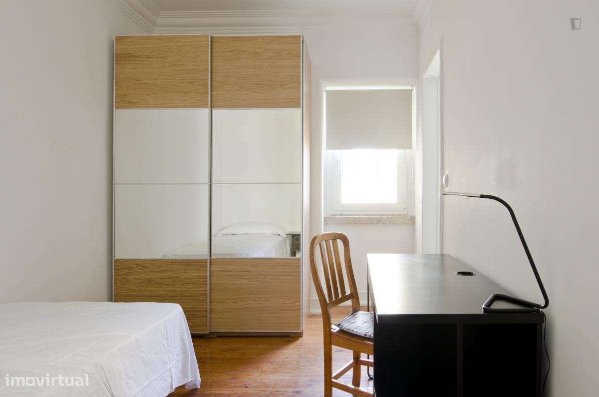 Quarto - localizado em Arroios Lisbon - Grande imagem: 5/17