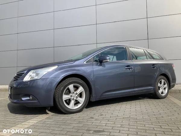 Toyota Avensis Combi 1.6 Edition - 3