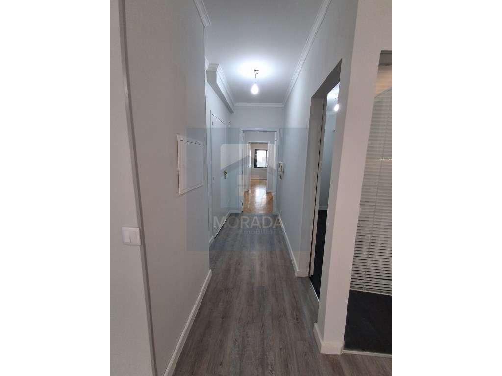 APARTAMENTO T1+1 || JUNTO AO METRO || MATOSINHOS-13
