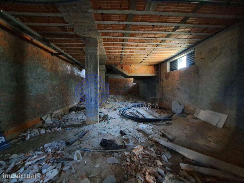 Fantástica loja na Madalena, Vila Nova de Gaia - Grande imagem: 5/18