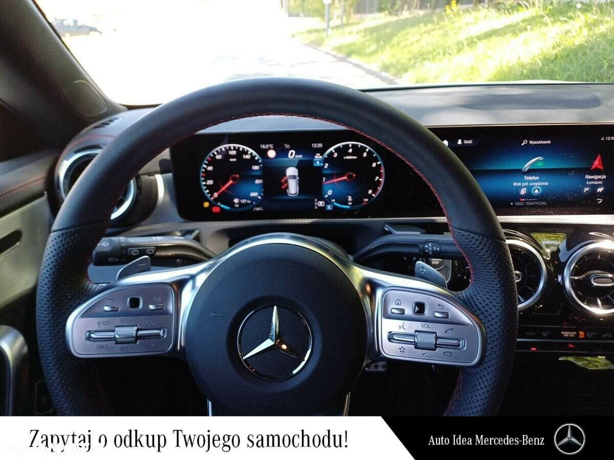 Mercedes-Benz CLA 180 AMG Line 7G-DCT - 17