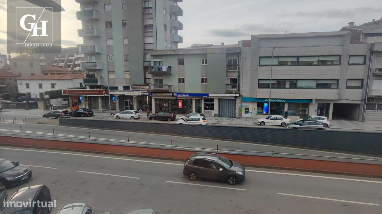 Apartamento duplex T3 no centro de Famalicão-5