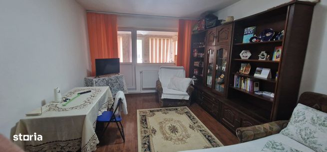 Zona Ciresica, 2 camere decomandate cu suprafata utila de 59 mp.-2