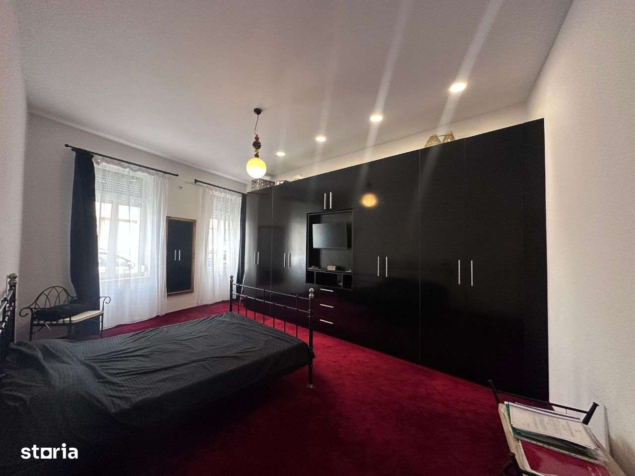 Casă modernă aproape de centrul orașului Galați - Imagine principală: 5/16