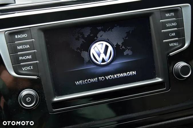 Volkswagen Touran 1.4 TSI (BlueMotion Technology) DSG Highline - 16