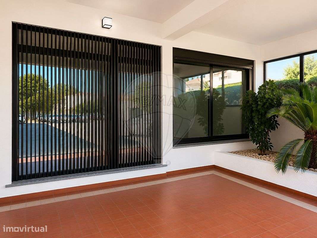 Apartment in Vila Nova de Famalicão, Santana, Oliveira (São Mateus) - Mais