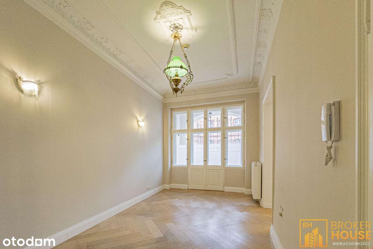 PIĘKNY LOKAL W PRESTIŻOWEJ KAMIENICY-8