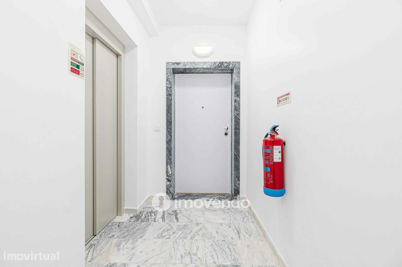 Apartamento T3 Duplex novo, com terraço e garagem, em Loures-40