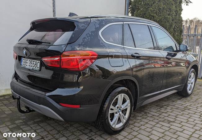 BMW X1 sDrive18i - 8