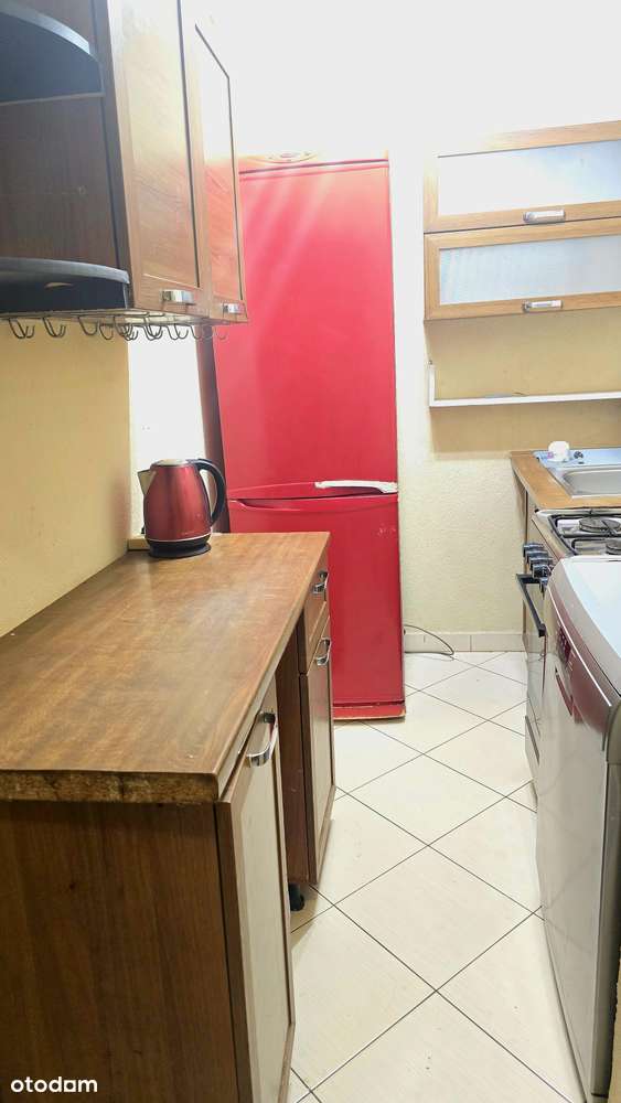 2 pokoje, 2 piętro w czteropiętrowcu-8