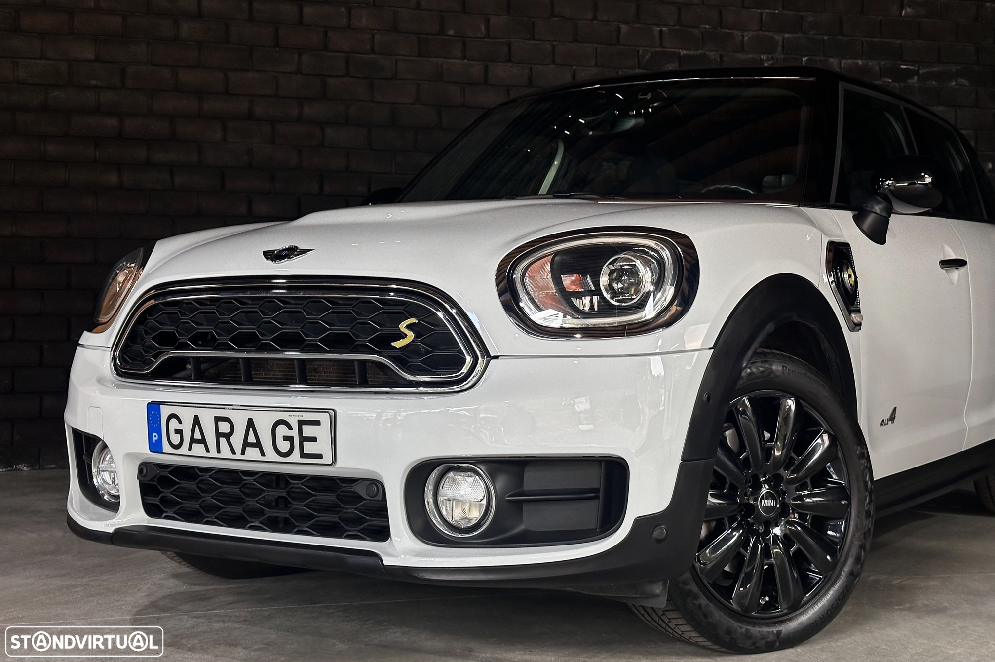 MINI Countryman Cooper SE ALL4 Auto - 2