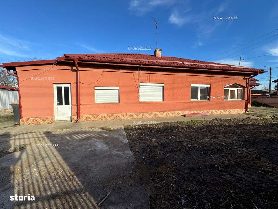 Casa BATRANEASCA la asfalt in comuna Berceni If - Imagine principală: 3/7