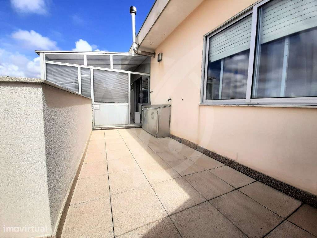 Apartamento T3 com Terraço - Vistas de Mar - Póvoa de Varzim - Grande imagem: 5/23