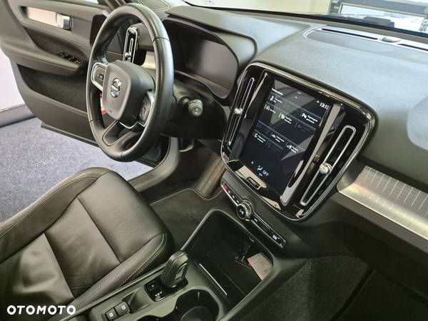 Volvo XC 40 T3 Momentum - 6