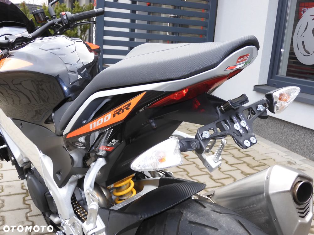 V4 Factory 1100 RR#QUICKS...