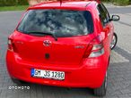 Toyota Yaris 1.33 Prestige - 13